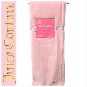 Juicy Couture Home Bottom Signature Logo Plush Throw Blanket- Pink